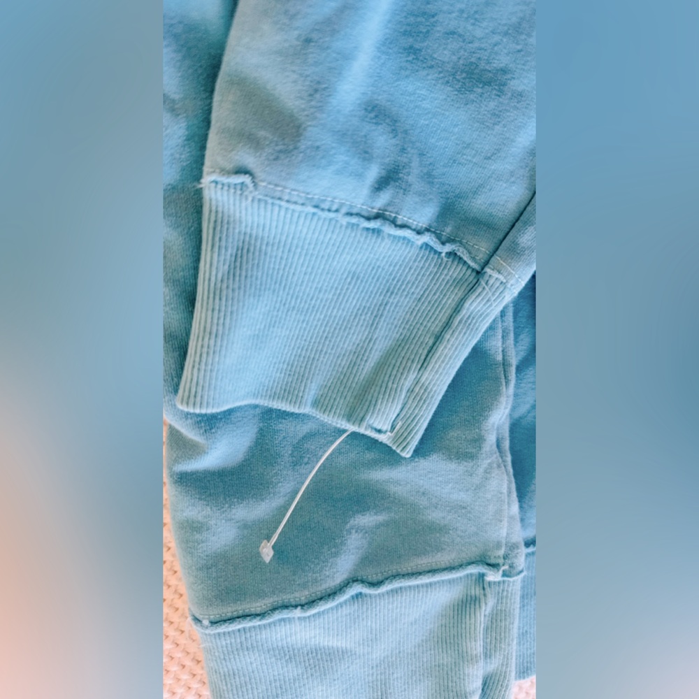 SCRAPBOOK Turquoise Rodeo Sweatshirt w Raw Hem - Picture 13 of 15